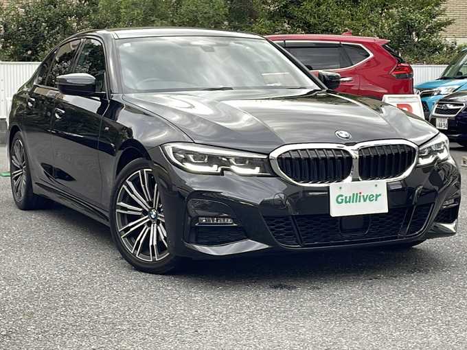 新着情報“３シリーズ320d xDrive シトリンブラックエディション”2021年式サファイアブラックP入荷しました！