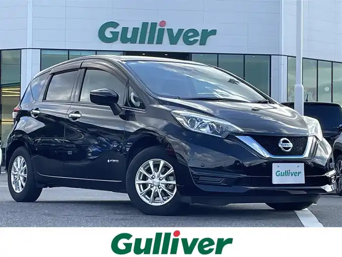 新着情報“ノートe－パワー X”2017年式スーパーブラック入荷しました！