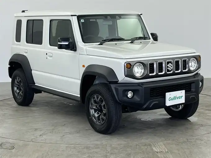 新着情報“ジムニーノマドFC”2025年式パール入荷しました！