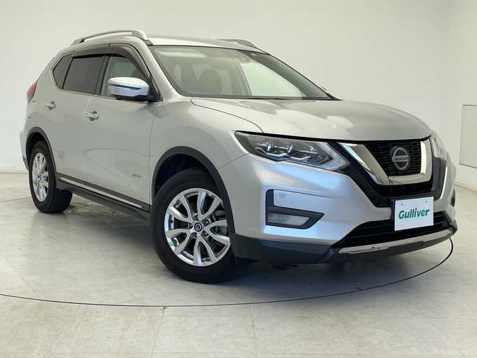 新着情報“エクストレイル20Xi ハイブリッド”2020年式ブリリアントシルバー入荷しました！