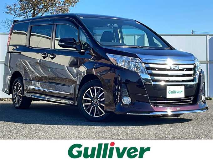 新着情報“ノアSi”2015年式ボルドーマイカメタリック入荷しました！