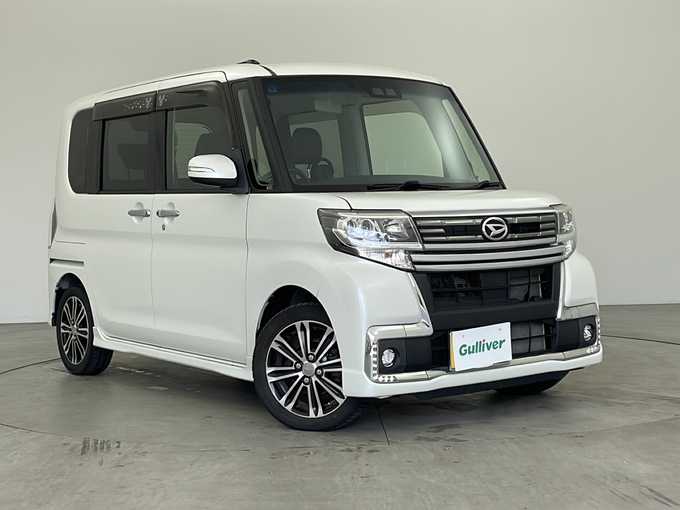 新着情報“タントカスタムRS トップエディションSAⅢ”2017年式パールホワイトⅢ入荷しました！