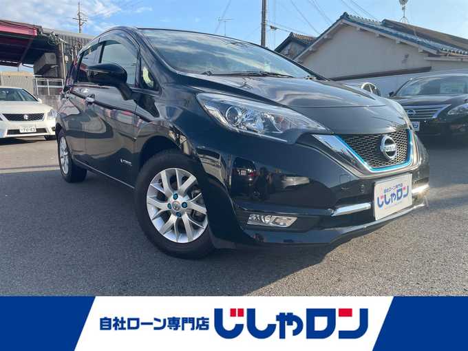 新着情報“ノートe－パワー メダリスト”2016年式スーパーブラック入荷しました！