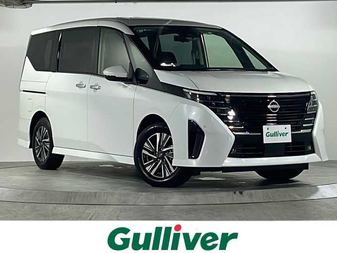 新着情報“セレナe－パワー ハイウェイスターV”2025年式プリズムホワイト入荷しました！