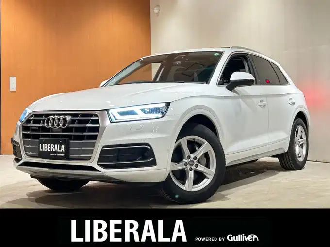 新着情報“Ｑ５40TDIクワトロ スポーツ エアサスペンション装着車”2019年式グレイシアホワイトメタリック入荷しました！