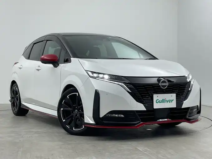 新着情報“オーラニスモ”2022年式ピュアホワイトパール / スーパーブラック 2トーン入荷しました！