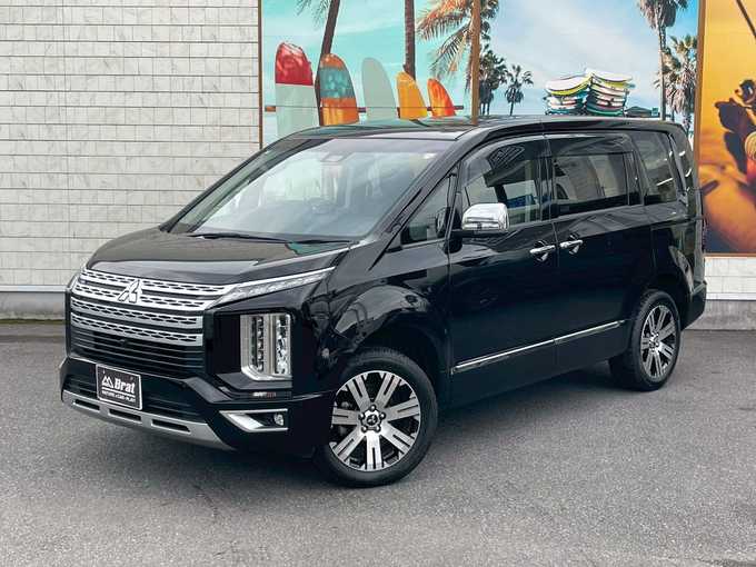 新着情報“デリカＤ：５P”2019年式ダイヤモンドブラックマイカ入荷しました！