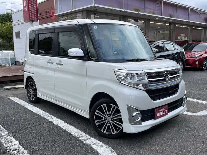 新着情報“タントカスタムRS SA”2014年式パールホワイトⅢ入荷しました！