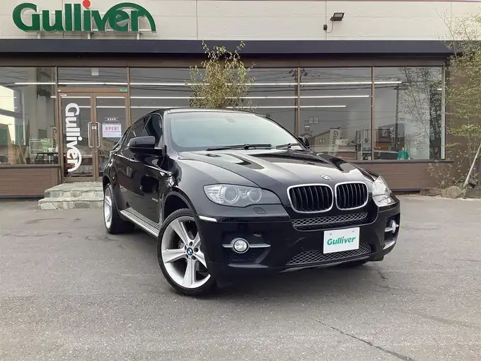 新着情報“Ｘ６xDrive 35i”2008年式黒入荷しました！