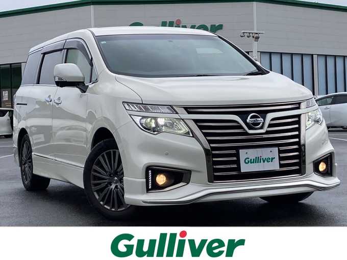 新着情報“エルグランド250ハイウェイスターS アーバンクロム”2018年式ブリリアントホワイトパール入荷しました！