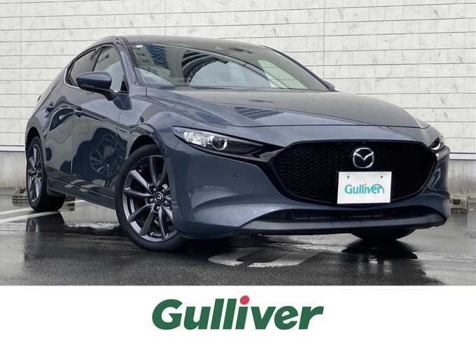 新着情報“ＭＡＺＤＡ３ファストバック15Sツーリング”2020年式ポリメタルグレーM入荷しました！