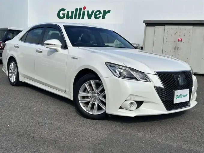 新着情報“クラウンハイブリッドアスリートS”2013年式ホワイトパールクリスタルシャイン入荷しました！