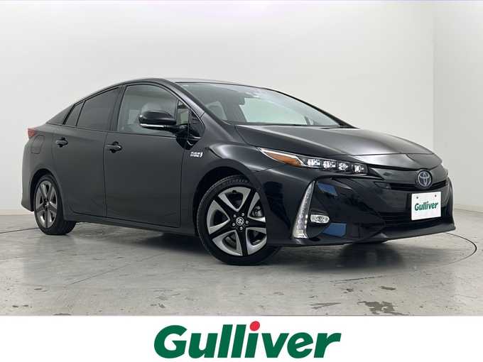 新着情報“プリウスＰＨＶAプレミアムナビパッケージ”2020年式アティチュードブラックマイカ入荷しました！