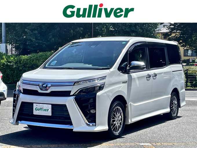 新着情報“ヴォクシーハイブリッドZS 煌”2018年式ホワイトパールクリスタルシャイン入荷しました！