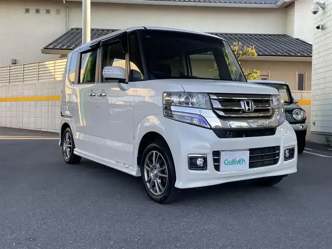 新着情報“Ｎ－ＢＯＸカスタムG特別仕様車SSパッケージ”2017年式プレミアムホワイトパールⅡ入荷しました！
