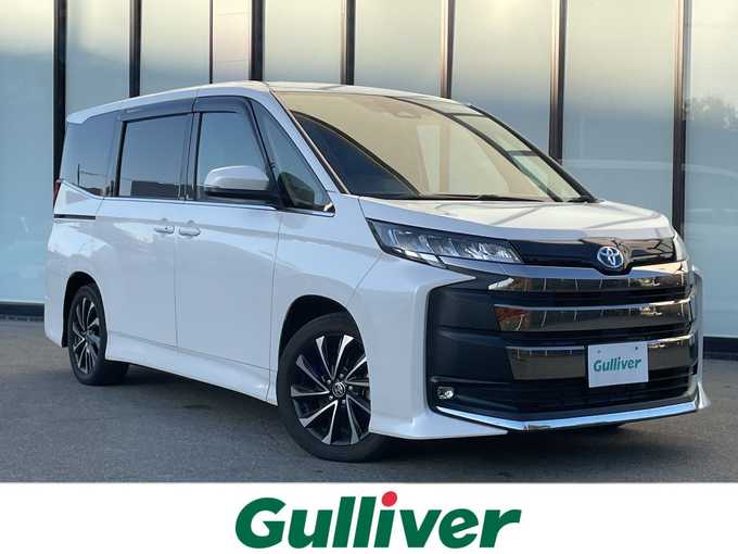 新着情報“ノアハイブリッドS－Z”2022年式ホワイトパールクリスタルシャイン入荷しました！