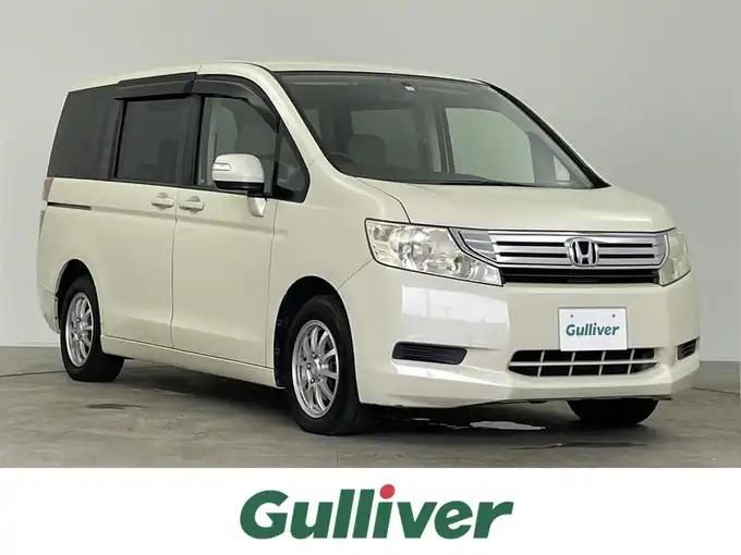 新着情報“ステップワゴンG Lパッケージ”2011年式プレミアムヒダマリアイボリーパール入荷しました！