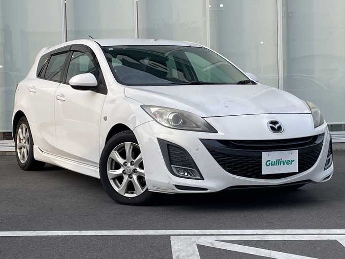 新着情報“アクセラスポーツ15Sナビエディション”2011年式クリスタルホワイトパールマイカ入荷しました！