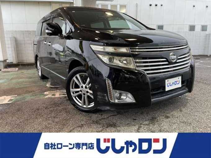 新着情報“エルグランド250ハイウェイスター”2011年式ファントムブラック入荷しました！