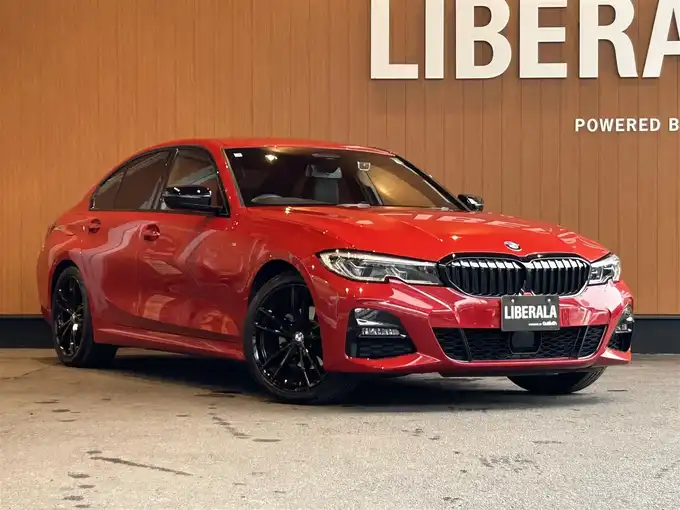 新着情報“３シリーズ320d xDrive シトリンブラックエディション”2020年式メルボルンレッド入荷しました！