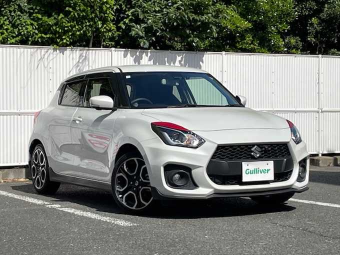 新着情報“スイフトスポーツベースグレード”2024年式ピュアホワイトP入荷しました！