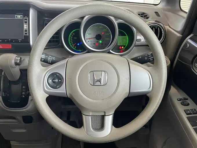 車両画像02