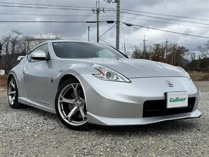 新着情報“フェアレディZバージョンニスモ”2013年式ブリリアント