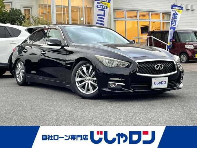 新着情報“スカイライン350GT FOUR ハイブリッド”2014年式スーパーブラック入荷しました！