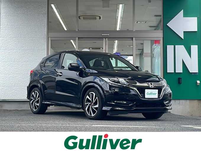新着情報“ヴェゼルRS・ホンダセンシング”2017年式クリスタルブラックパール入荷しました！