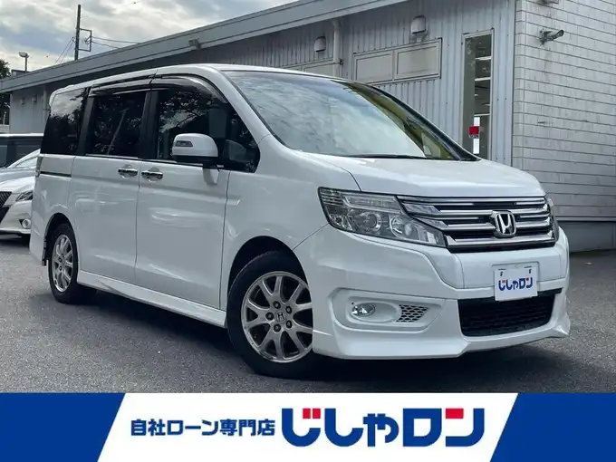 新着情報“ステップワゴンスパーダZ クールスピリット”2013年式ホワイトオーキッドパール入荷しました！