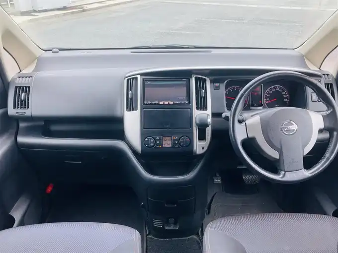 車両画像02