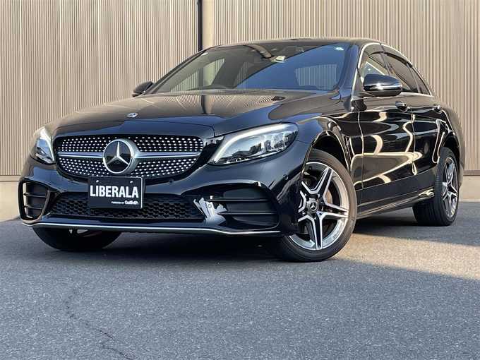 新着情報“ＣクラスC220dアバンギャルド AMGライン”2019年式オブシディアンブラック入荷しました！