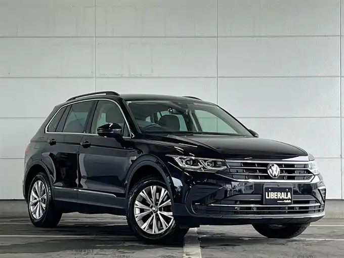 新着情報“ティグアンTSI 4モーション アクティブアドバンス”2023年式黒入荷しました！