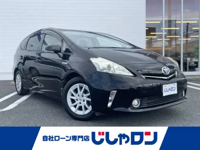 新着情報“プリウスαS”2012年式ブラック入荷しました！