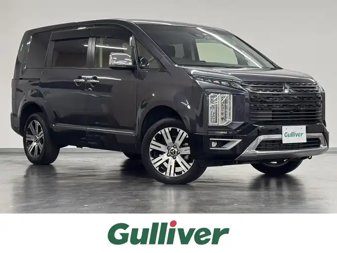 新着情報“デリカＤ：５P”2023年式グラファイトグレーメタリック/ブラックマイカ入荷しました！