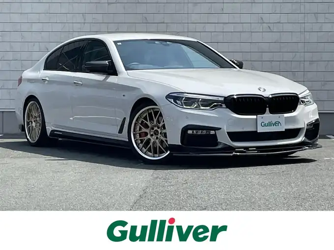 新着情報“５シリーズ523d Mスポーツ”2017年式パール入荷しました！