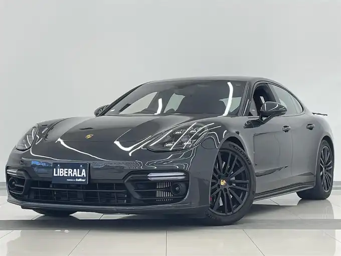 新着情報“パナメーラパナメーラ GTS”2019年式ヴァルカノグレーメタリック入荷しました！