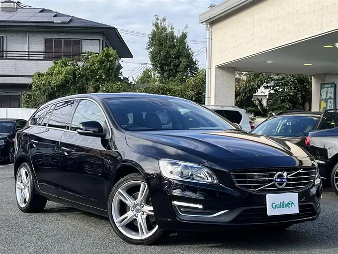 新着情報“Ｖ６０D4 クラシック”2018年式黒入荷しました！