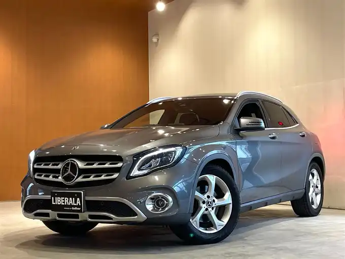新着情報“ＧＬＡクラスGLA220 4マチック”2017年式マウンテングレー入荷しました！
