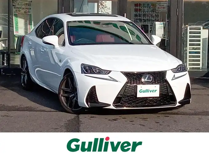 新着情報“ＩＳIS300 Fスポーツ”2017年式ホワイトノーヴァガラスフレーク入荷しました！