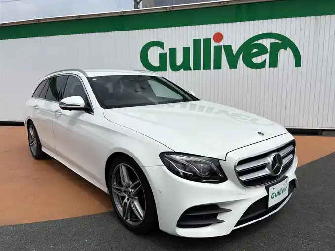 新着情報“ＥクラスステーションワゴンE200 ステーションワゴン アバンギャルド スポーツ（本革仕様）”2018年式ポーラホワイト入荷しました！