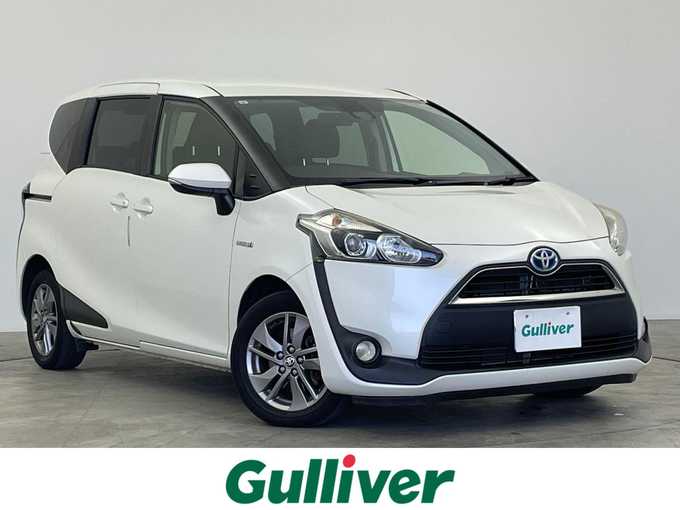 新着情報“シエンタハイブリッドG”2015年式ホワイトパールクリスタルシャイン入荷しました！