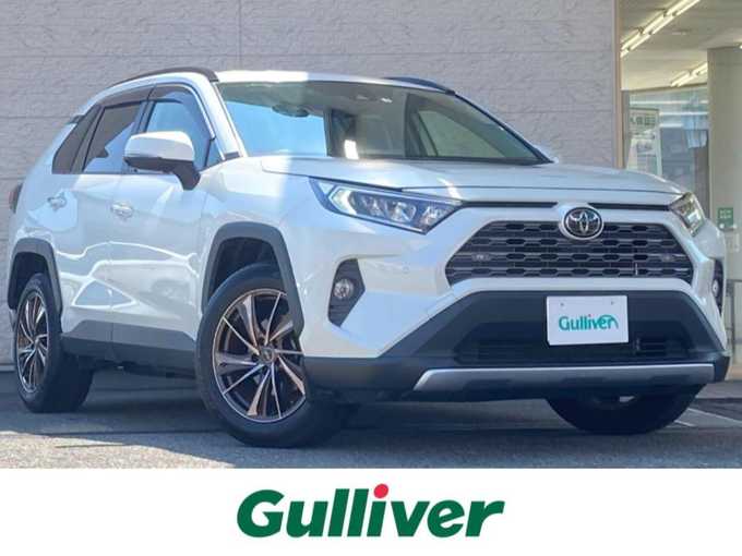 新着情報“ＲＡＶ４G”2019年式ホワイトパールクリスタルシャイン入荷しました！