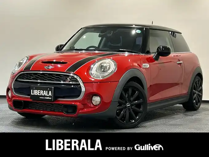 新着情報“ＭＩＮＩクーパーS”2017年式チリ・レッド入荷しました！