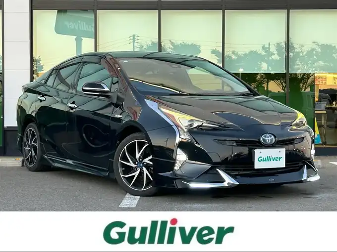 新着情報“プリウスAツーリングセレクション”2016年式アティチュードブラックマイカ入荷しました！