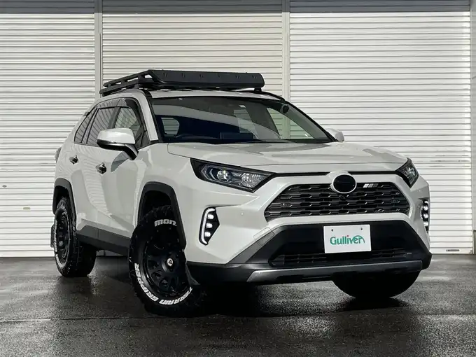 新着情報“ＲＡＶ４ハイブリットG”2020年式ホワイトパールクリスタルシャイン入荷しました！