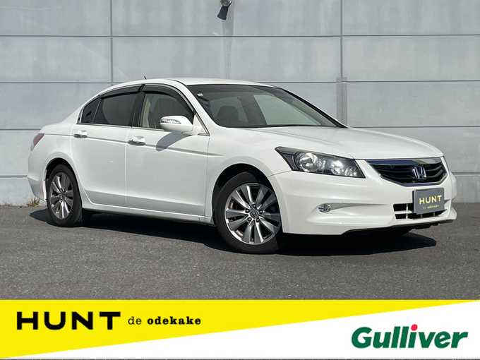 新着情報“インスパイアベースグレード”2011年式ホワイトオーキッドパール入荷しました！