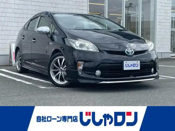 新着情報“プリウスS”2012年式ブラック入荷しました！