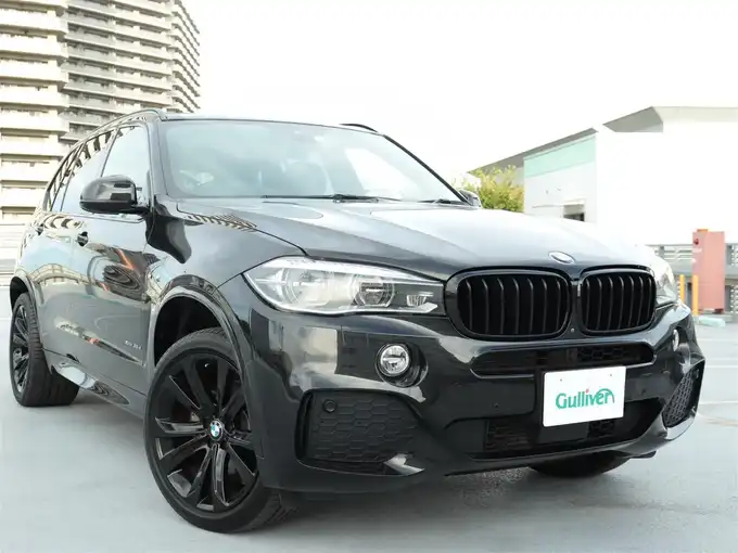 新着情報“Ｘ５xDrive 35d Mスポーツ”2015年式黒入荷しました！