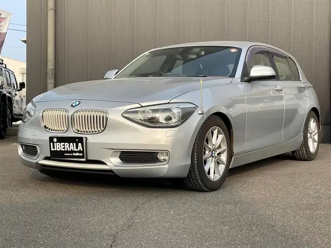 新着情報“１シリーズ116i スタイル”2012年式グレイシャーシルバー入荷しました！